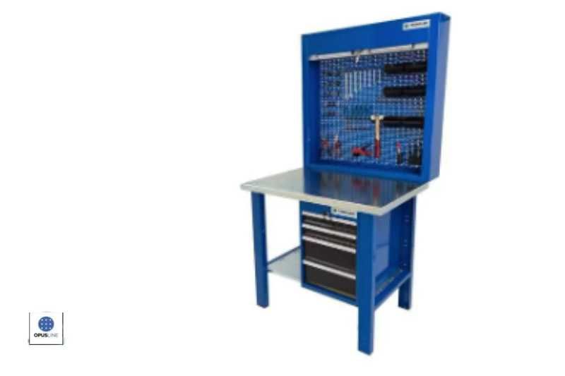 Un établi avec des étagères, des étagères avec des tiroirs et une planche à outils. - Établi quelle est l'importance d'avoir des étagères à outils